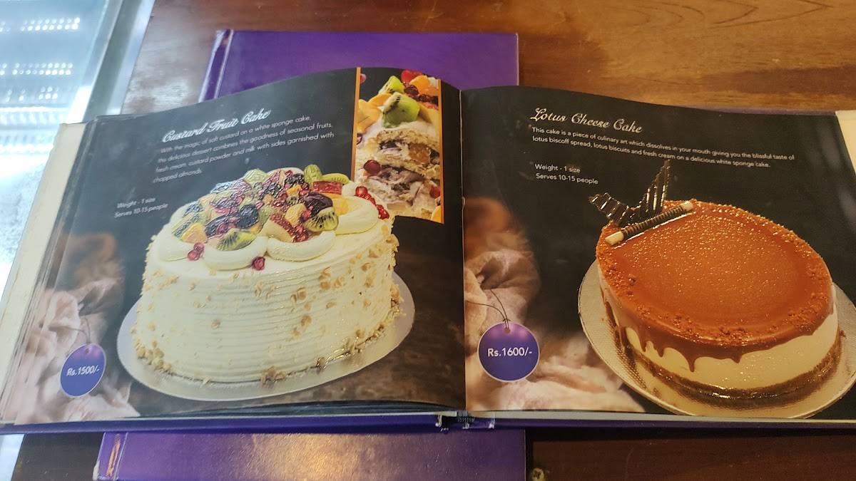CutiePie Cakes menu