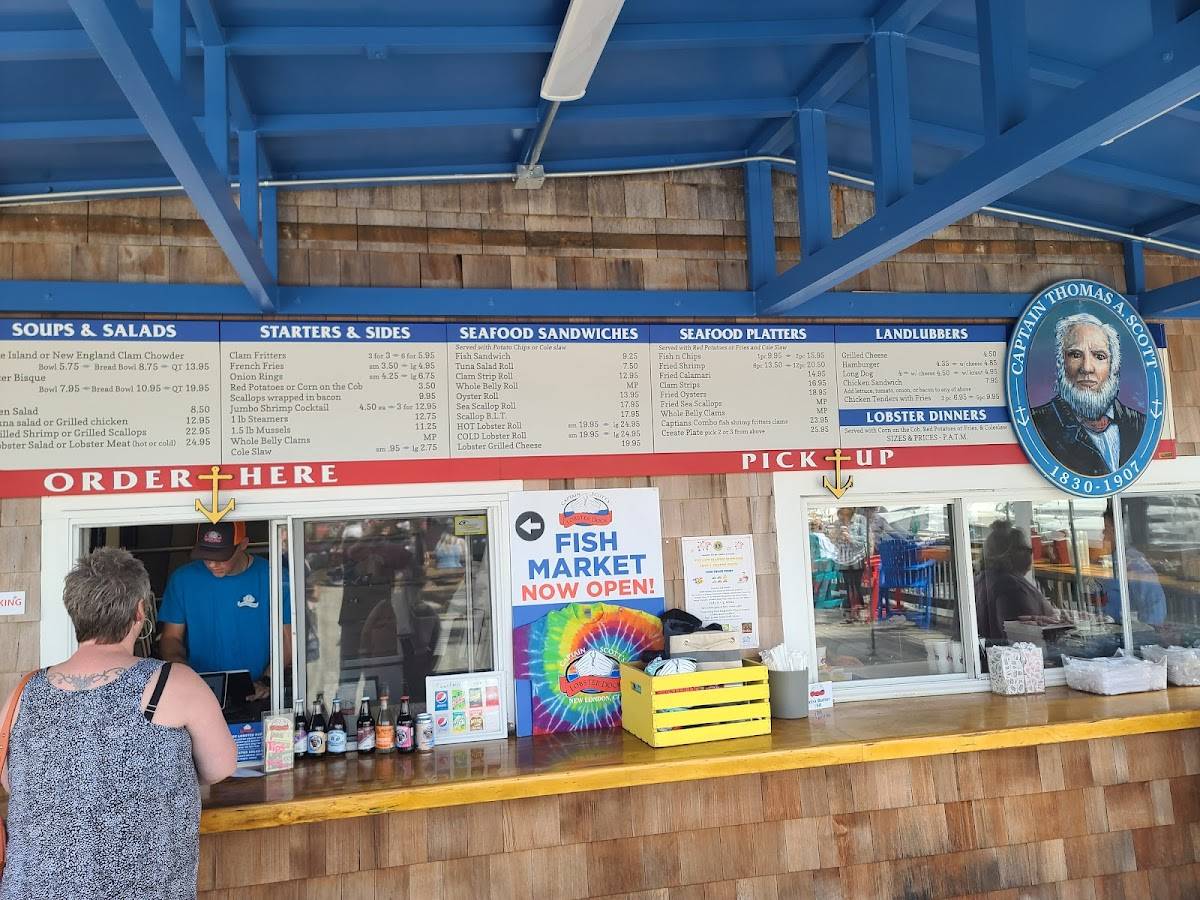 Menu at Captain Scott's Lobster Dock restaurant, New London