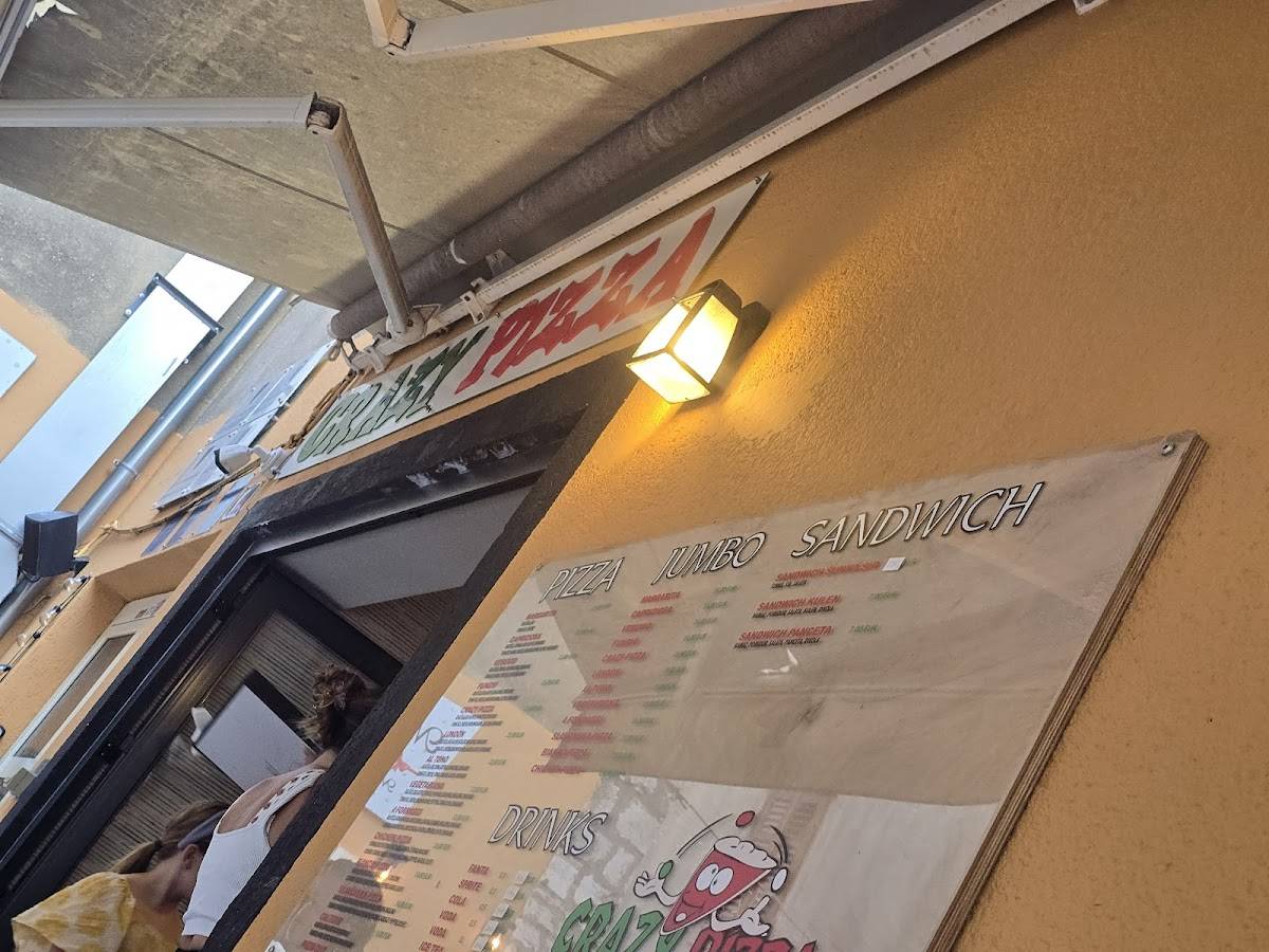 Menu di Crazy Pizza 