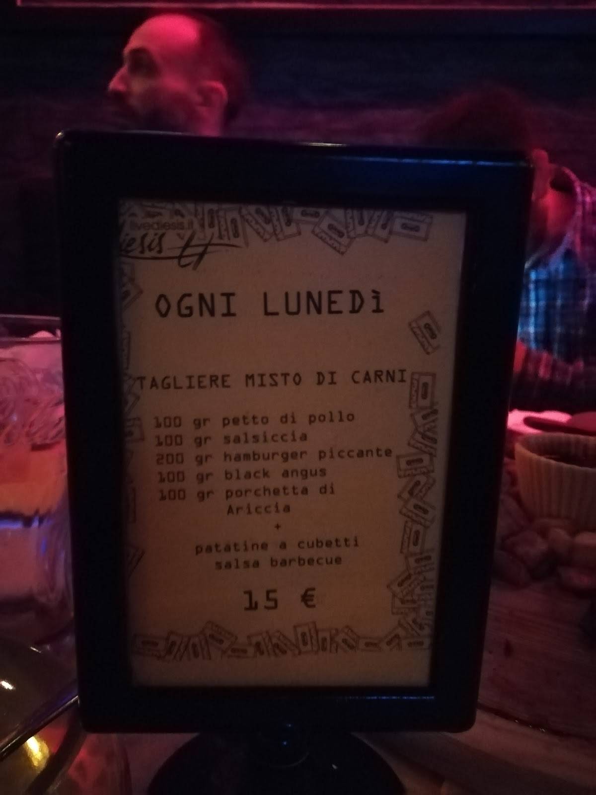 Menu di Diesis Live Pub 