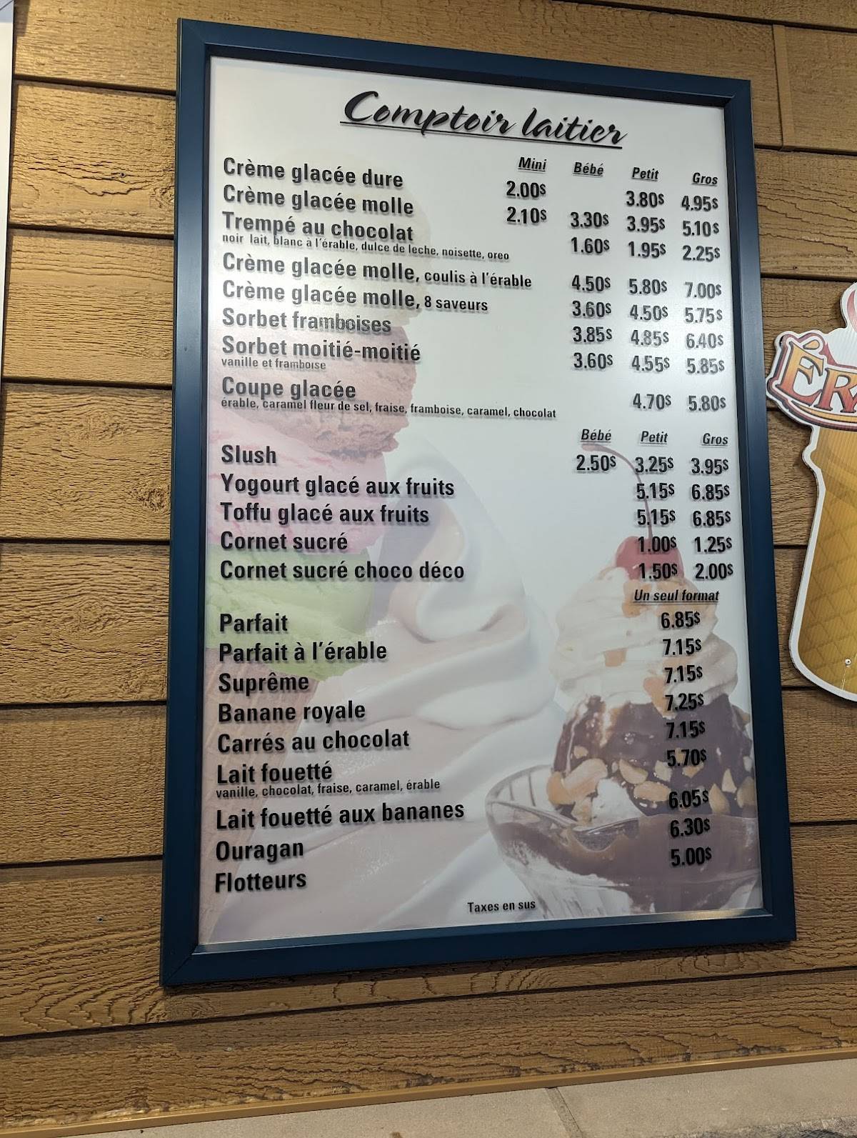 Menu au Cassecroûte Marcotte fast food, SainteCatherinedelaJacques