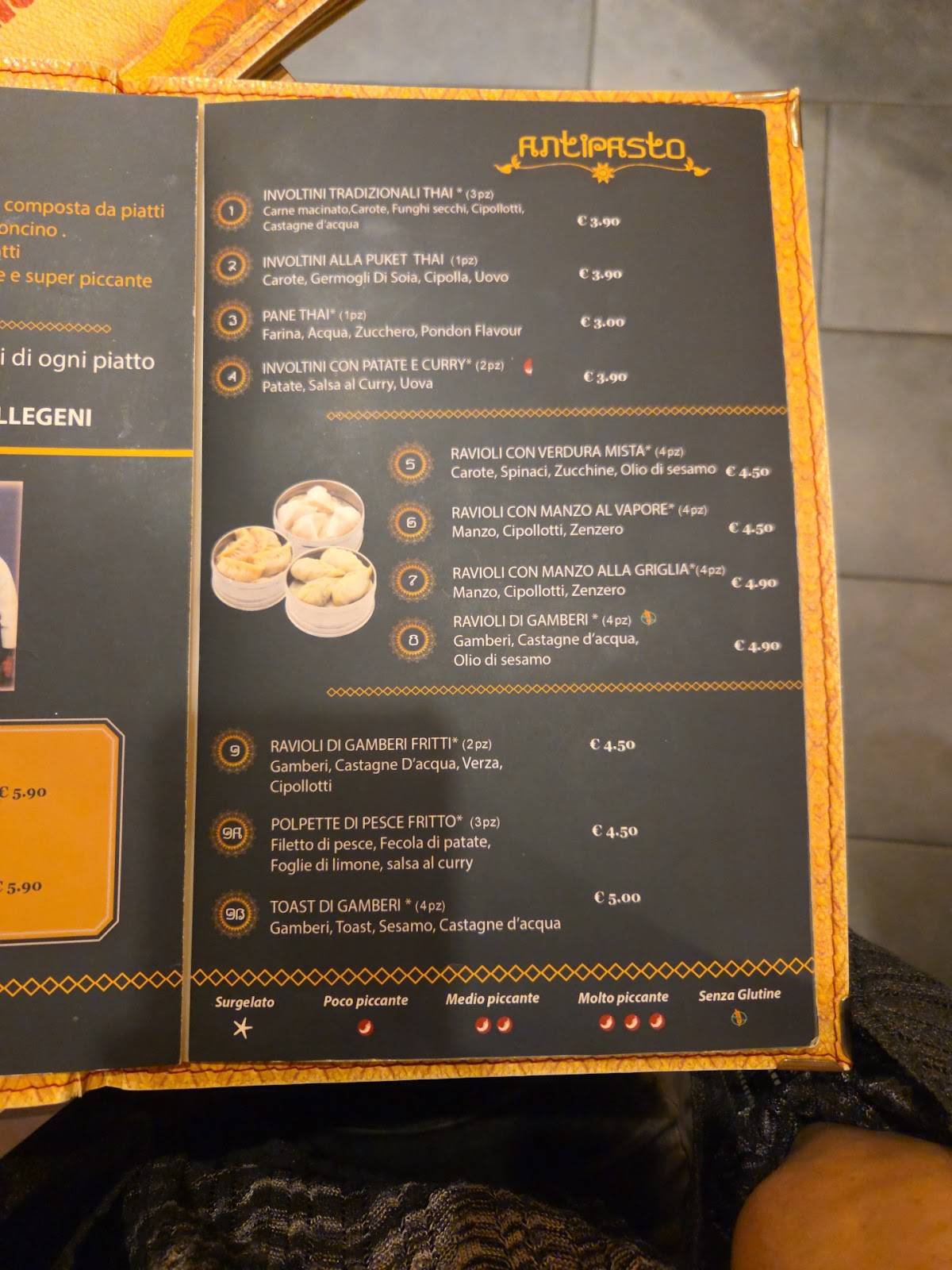 Menu di Isola Puket 