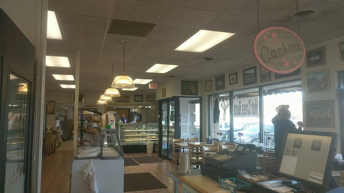 Menu at Light's Coffee Shop and Pizza cafe, Elmira