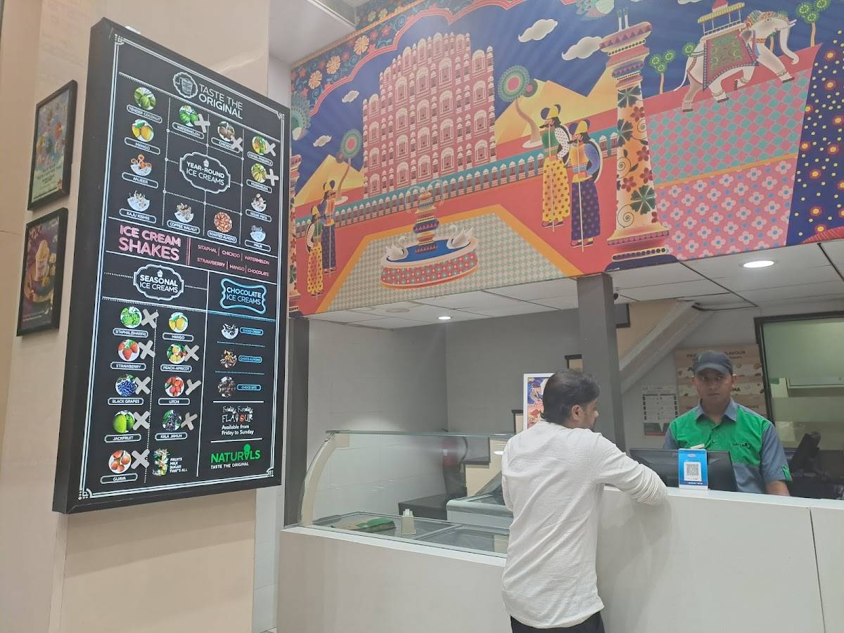 Naturals Ice Cream menu