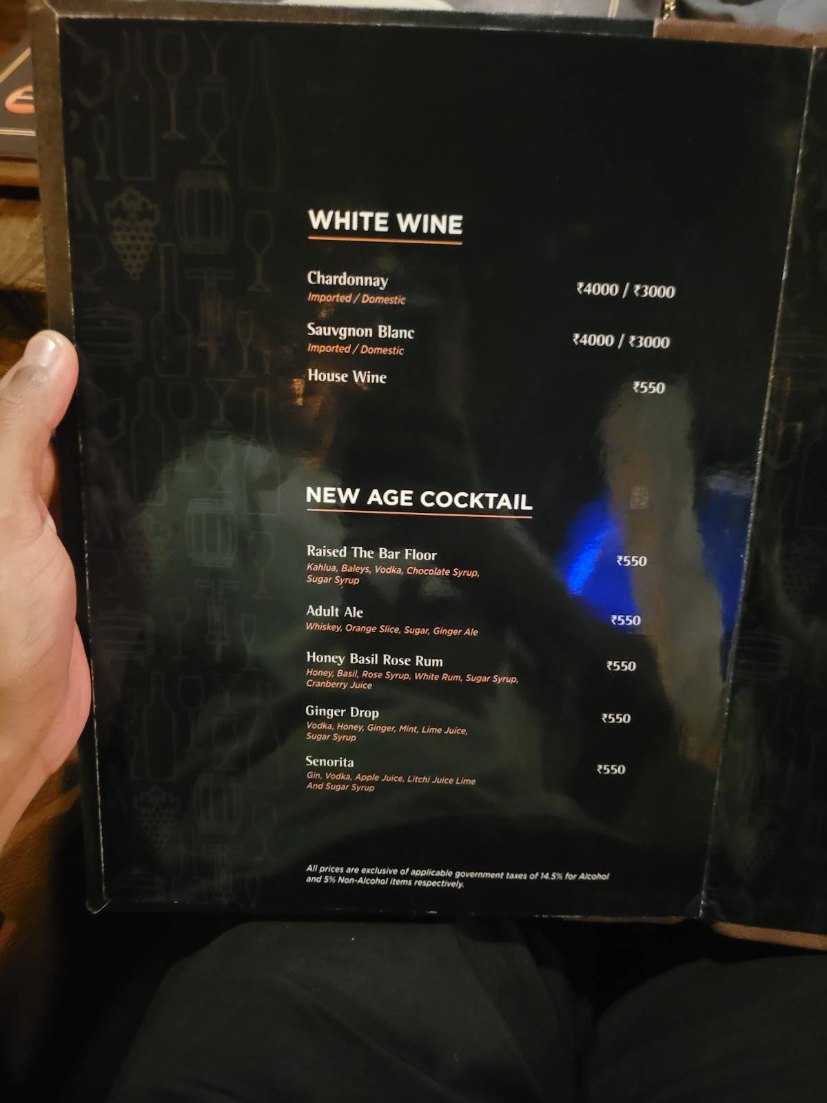 Pause Bar and Kitchen menu