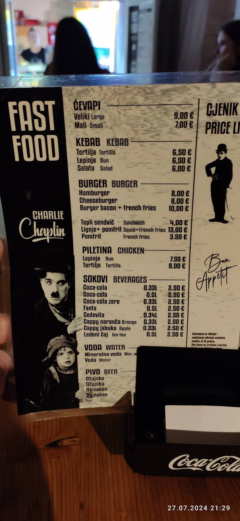 Menu di Fast Food Charlie Chaplin 