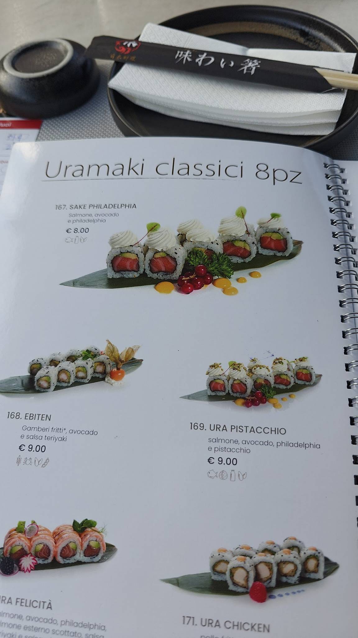 Menu di Uni sushi 