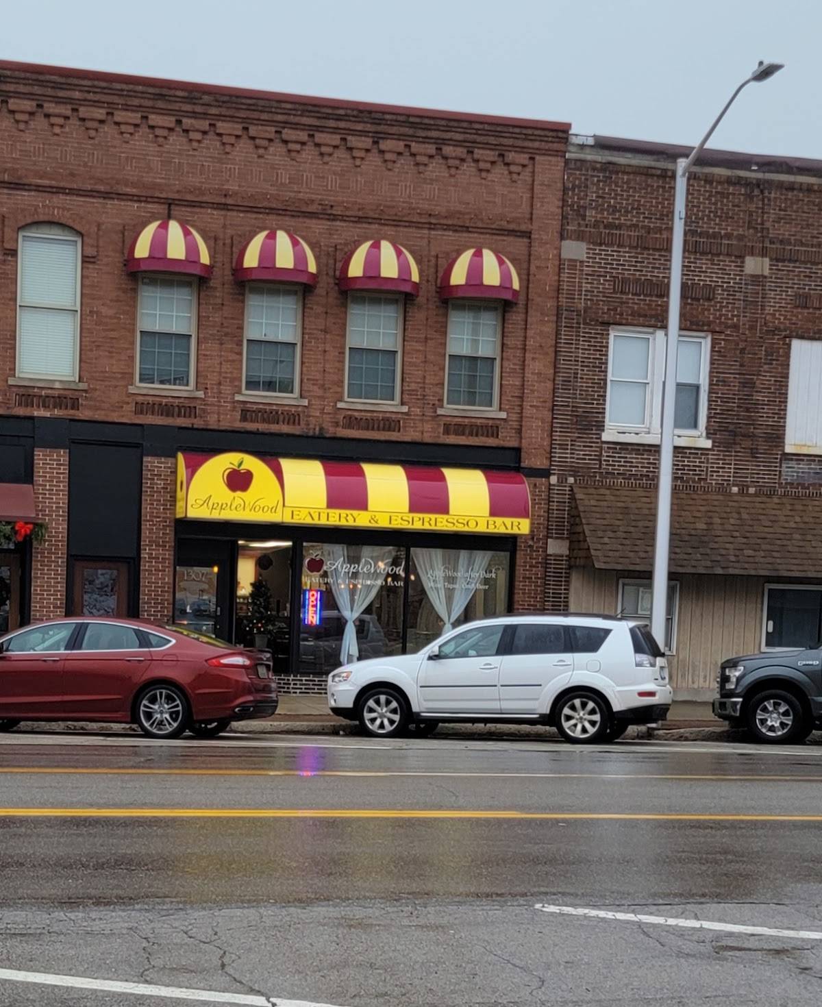 Menu at AppleWood Eatery & Espresso Bar, Escanaba