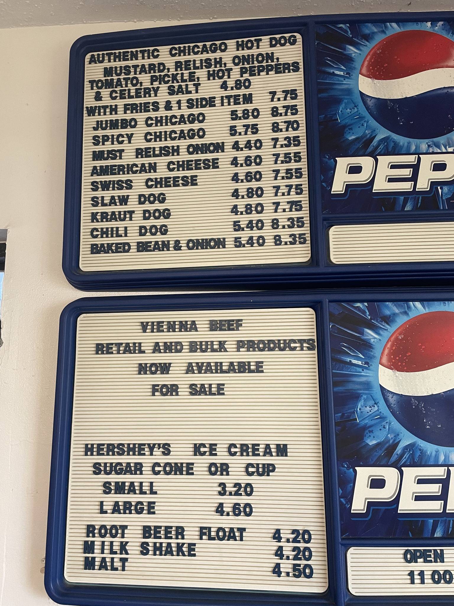 Menu at Hot Dog Heaven restaurant, Orlando