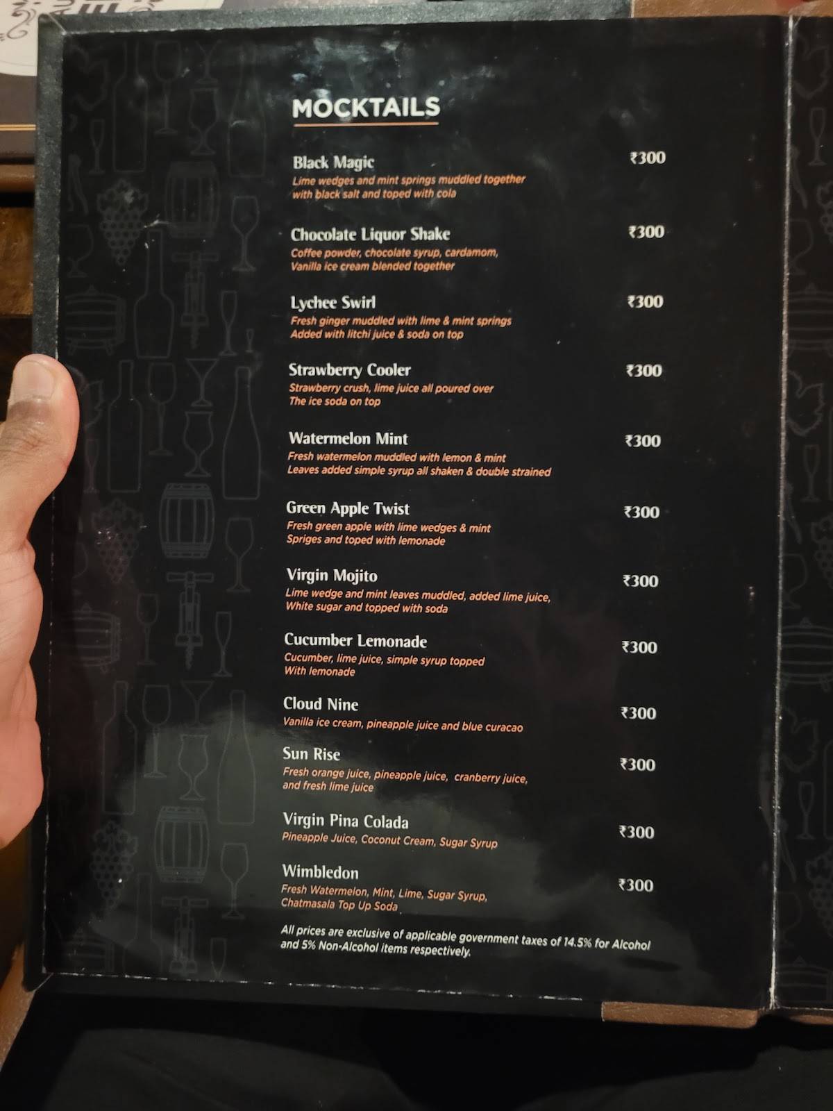 Pause Bar and Kitchen menu