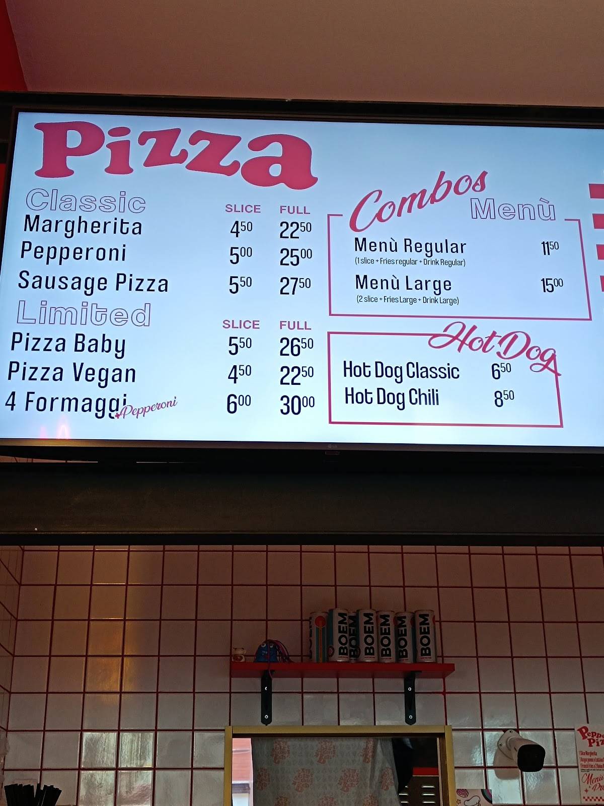 Menu di Pepperoni Pizza 
