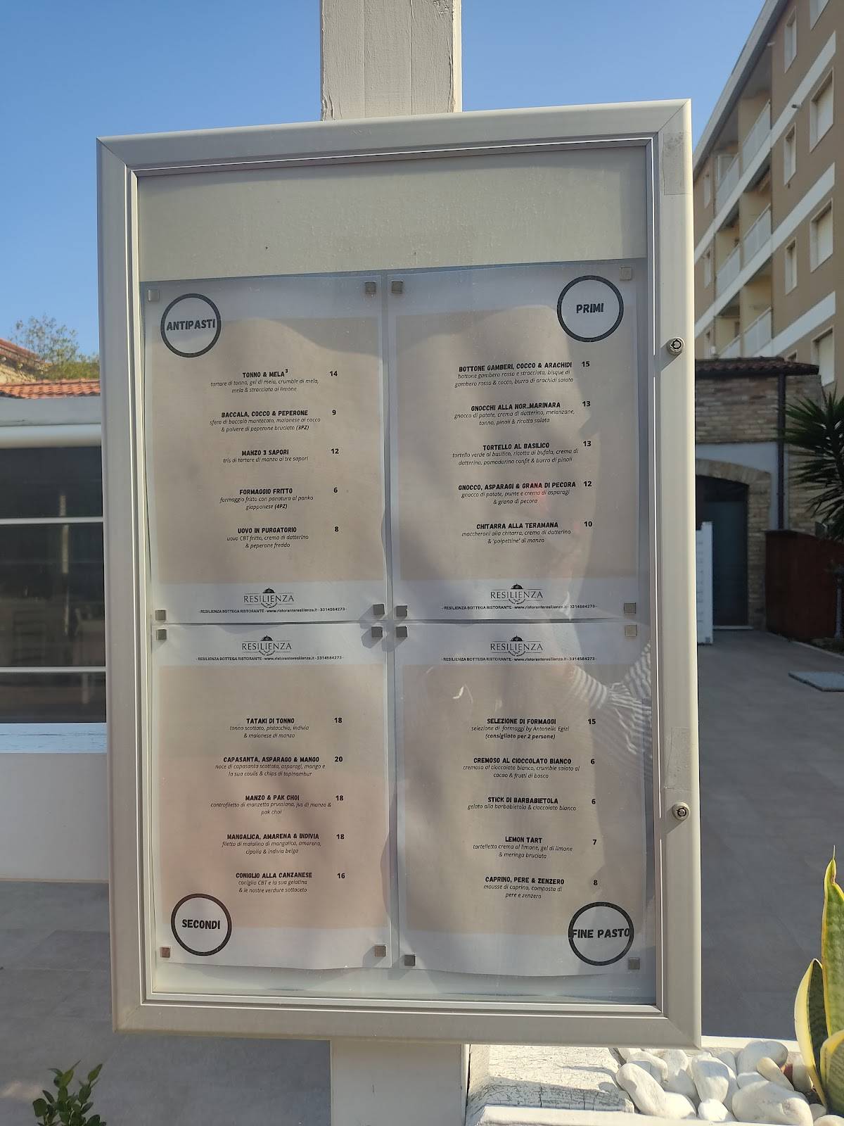 Menu di Ristorante Resilienza 