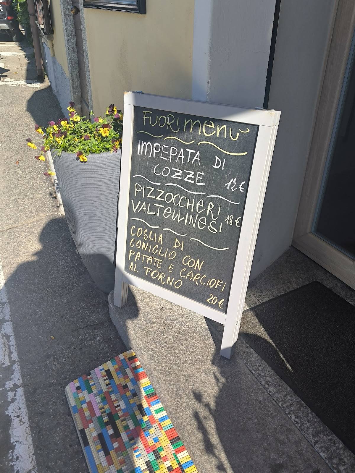 Menu di Pizzeria Damino 