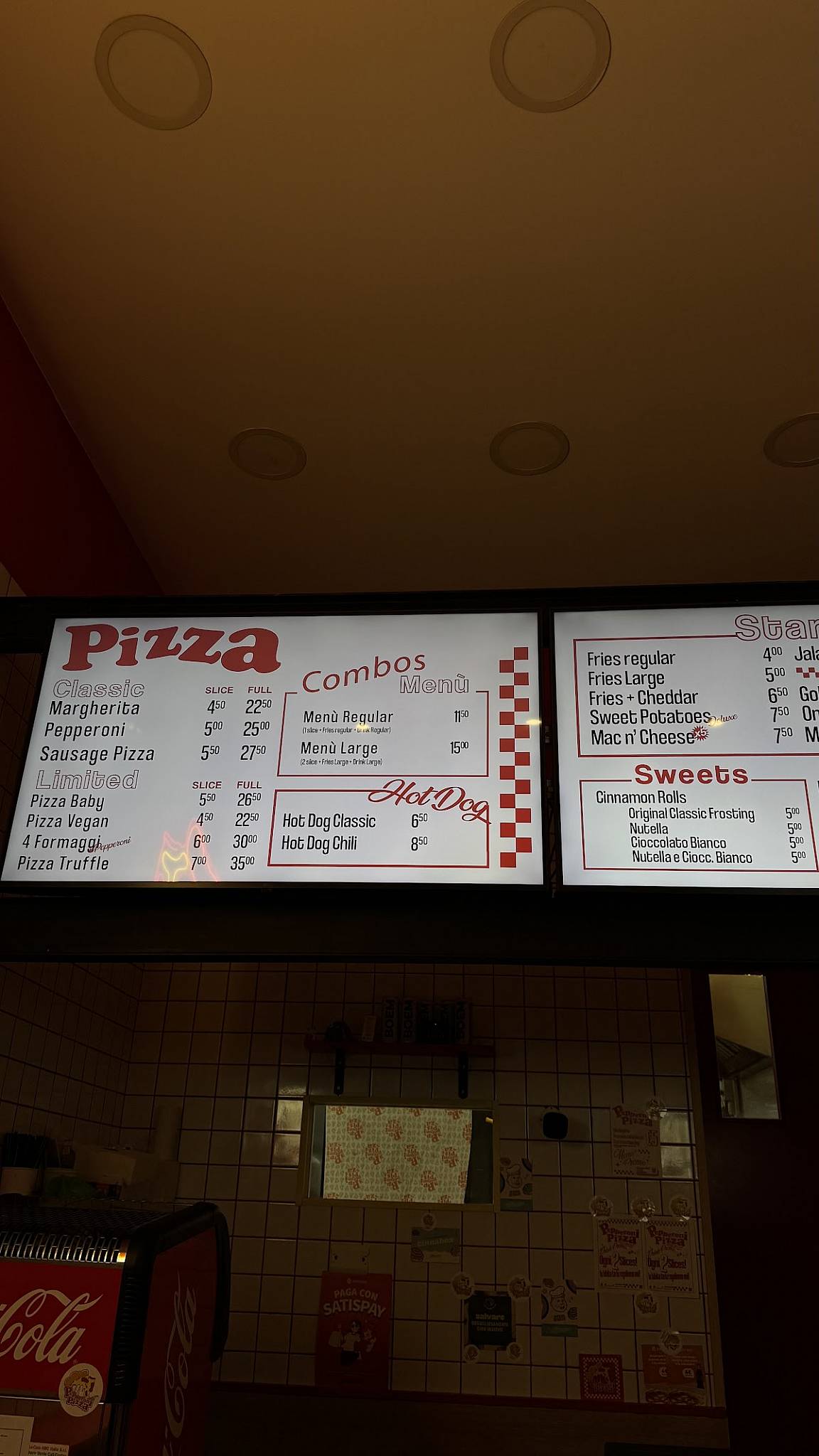 Menu di Pepperoni Pizza 