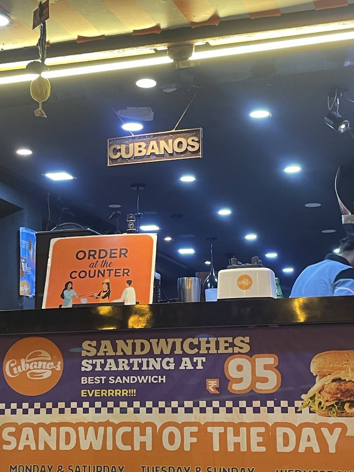 Cubanos menu