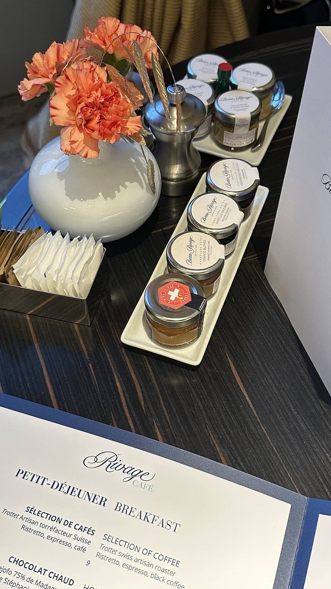 Menu di Rivage Café 