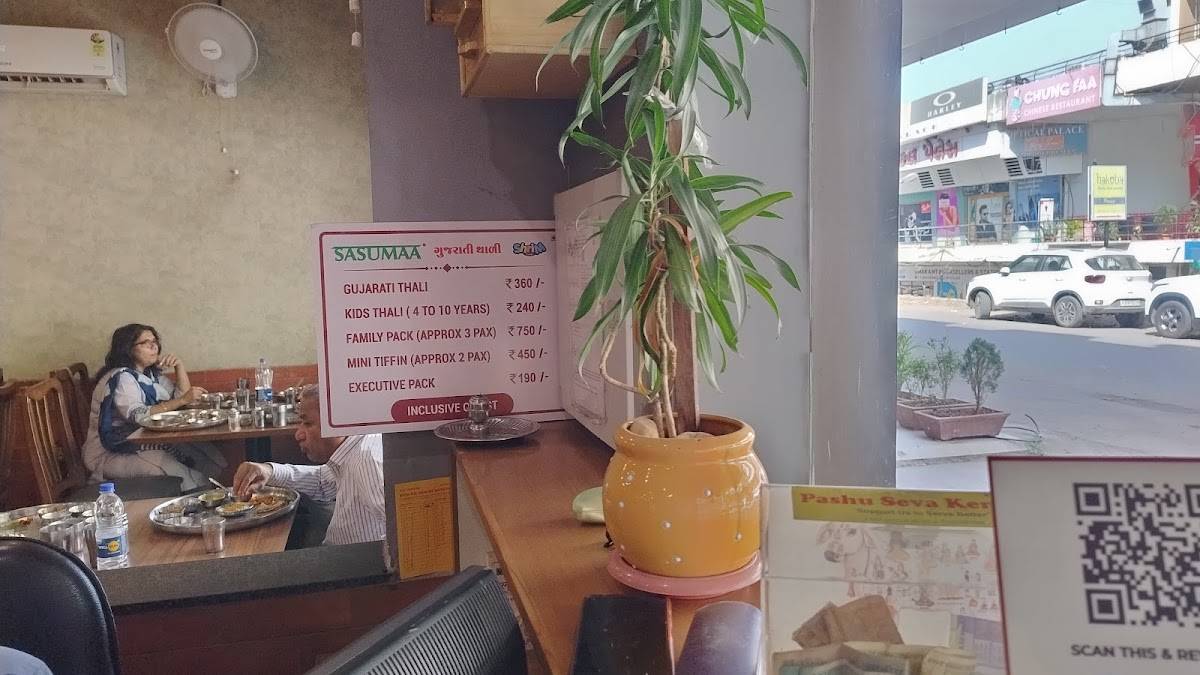 Sasumaa Gujarati Thali - Alkapuri menu