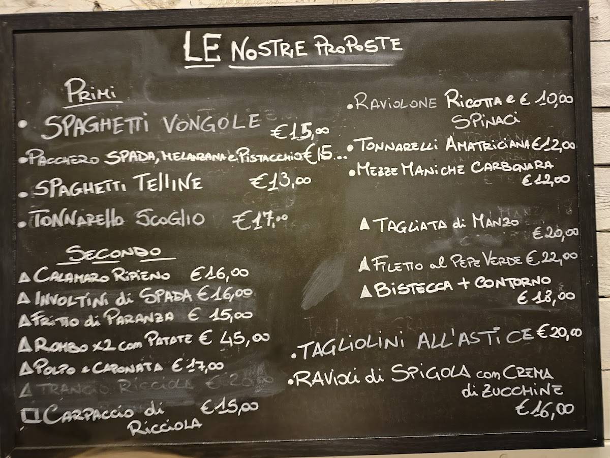 Menu di Ristorante Pizzeria Girasole nel Quartiere EUR Dalmata 