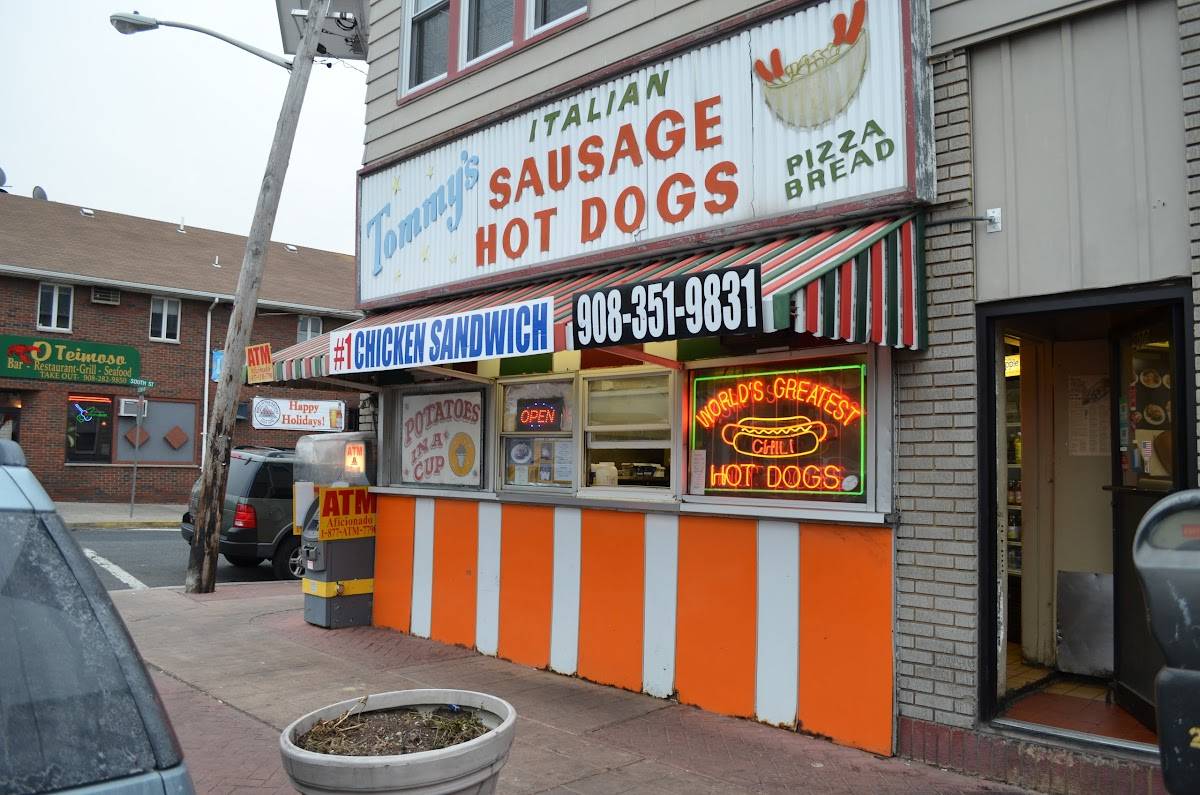 Menu at Tommy's Italian Sausage & Hot Dogs restaurant, Elizabeth