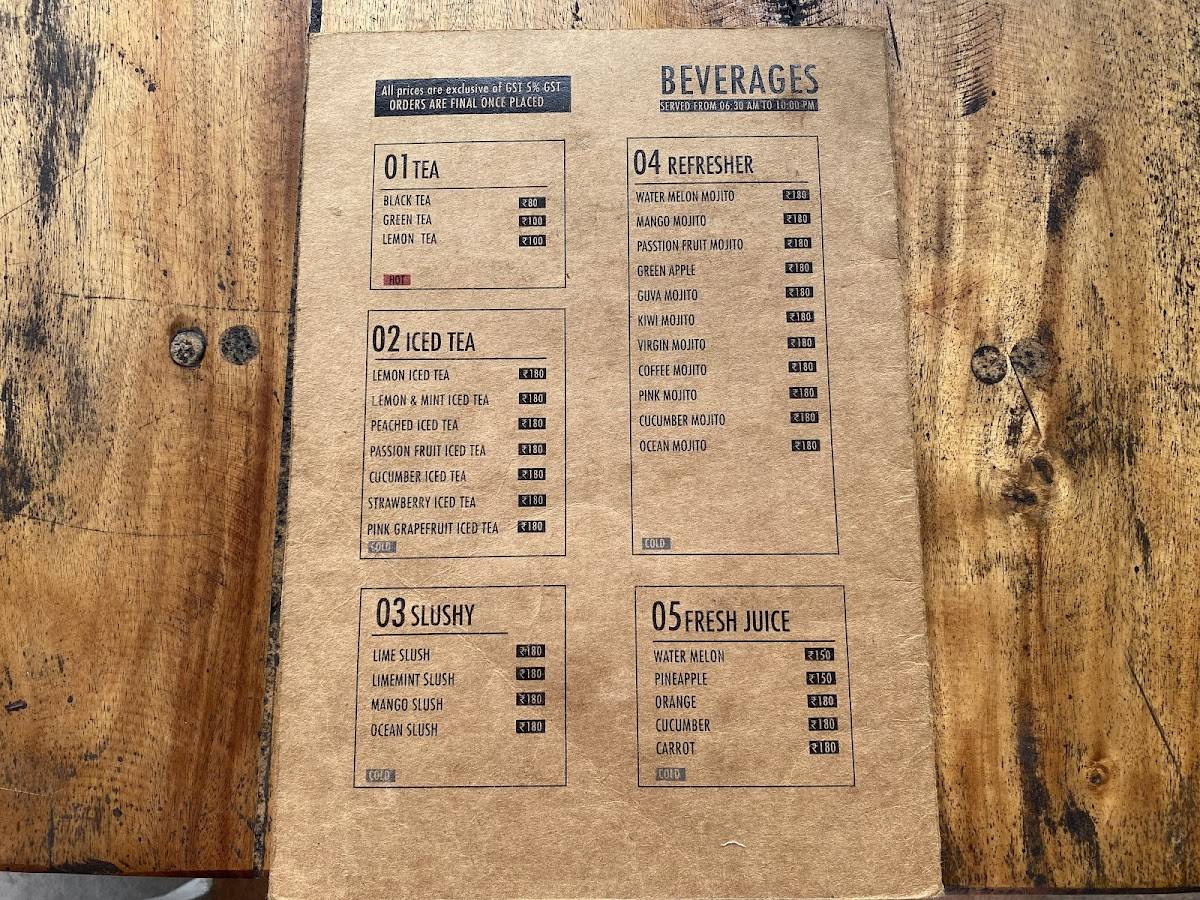 Cafe Trip is Life menu