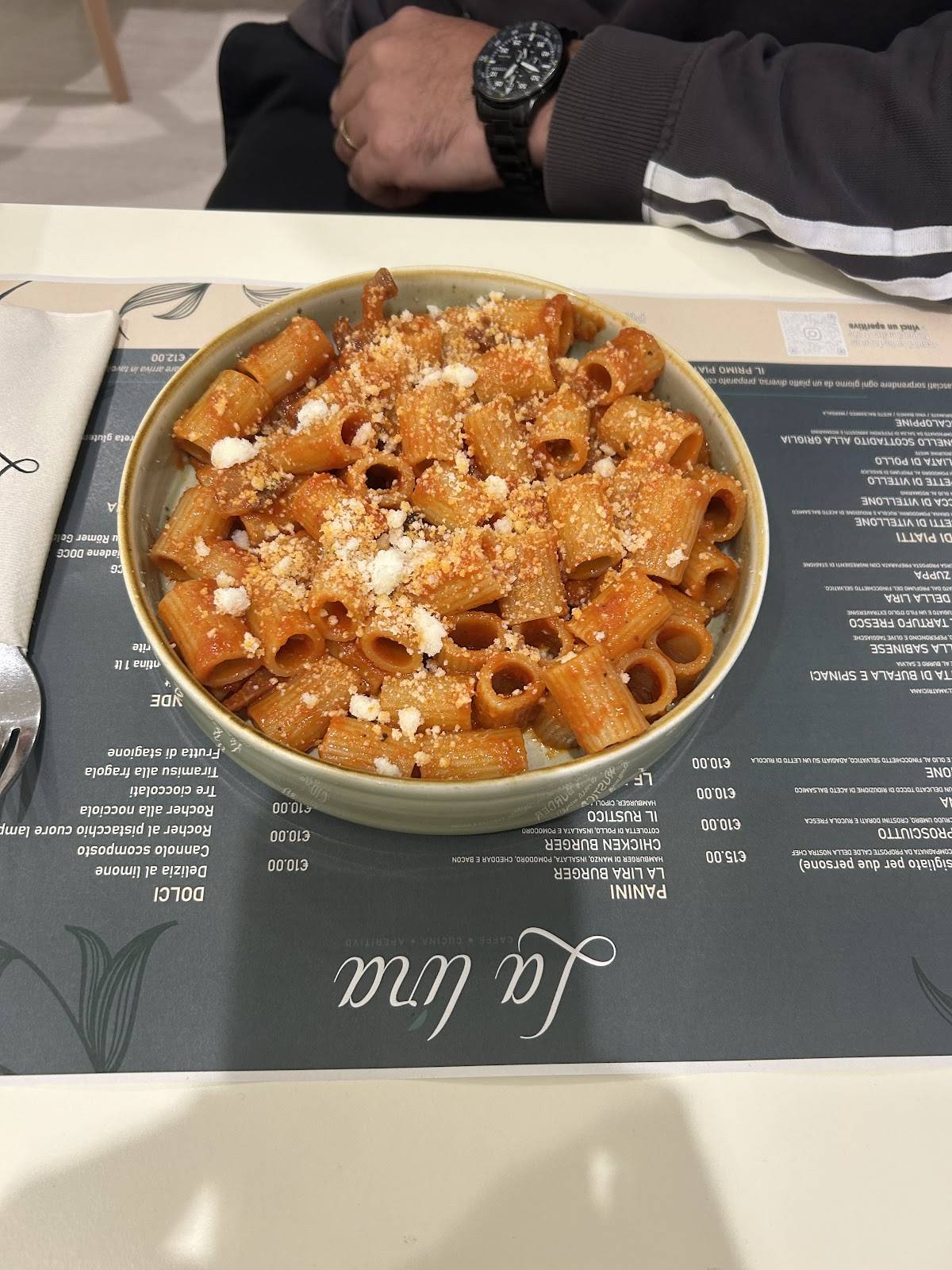 Menu di LA LIRA 