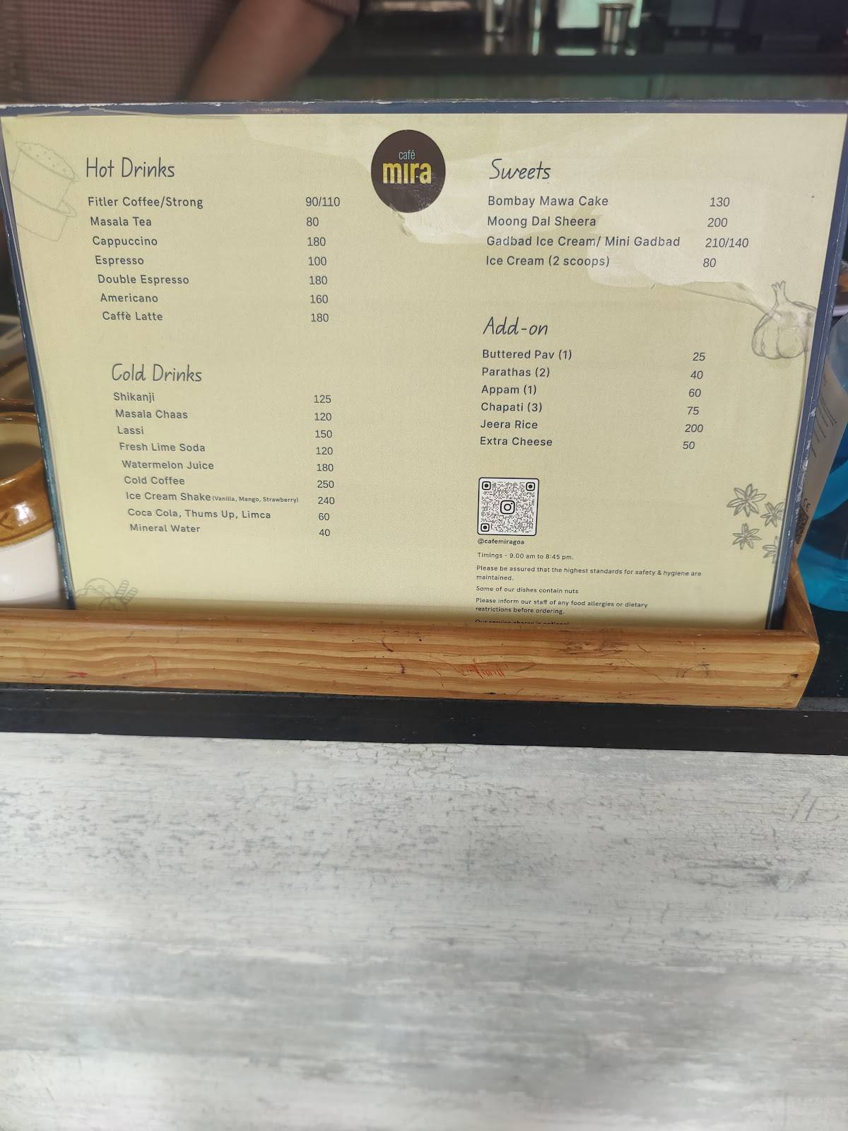 Café Mira menu