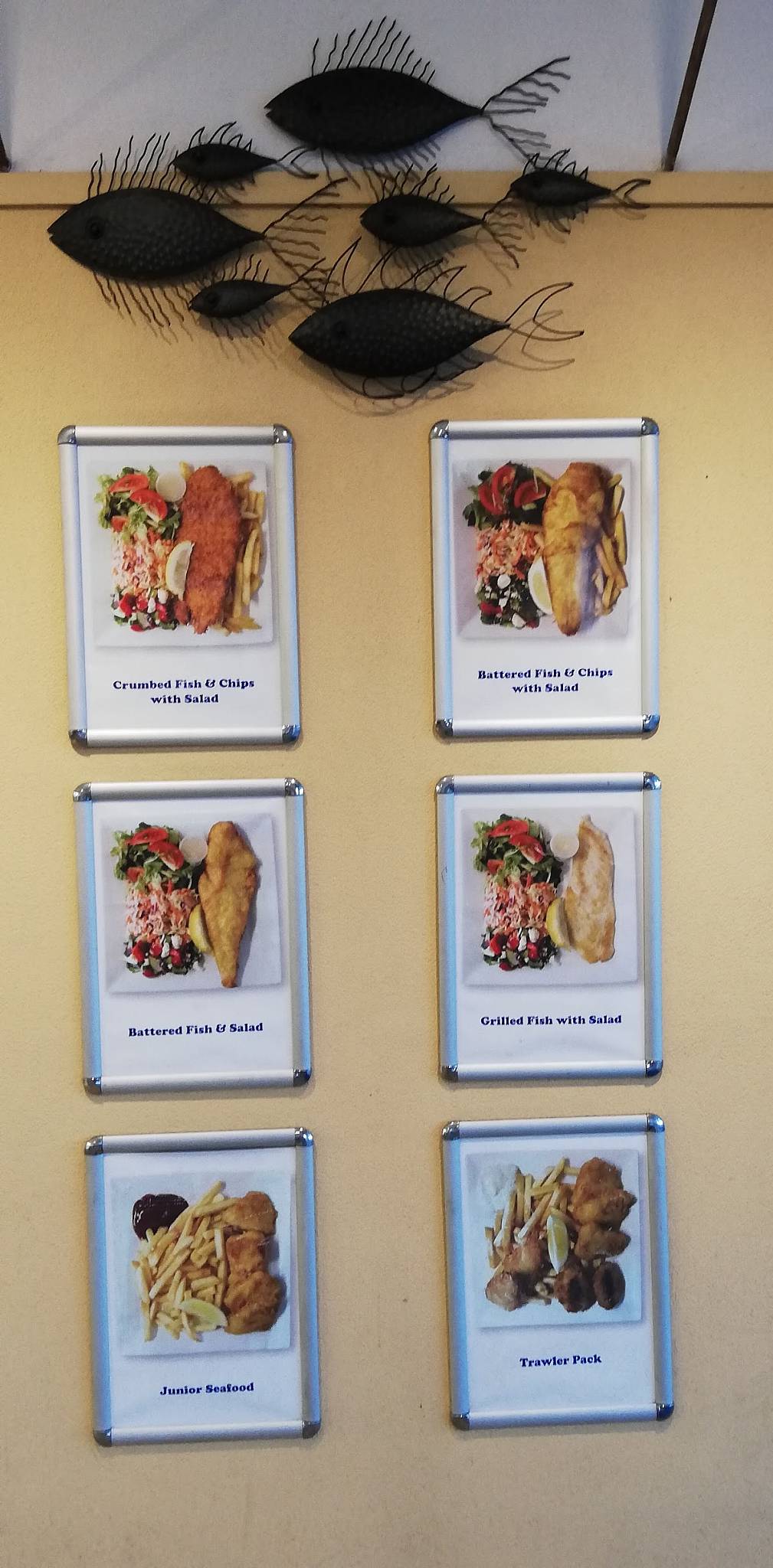 Menu at Captain Cooks Fish & Chips fast food, Cairns North