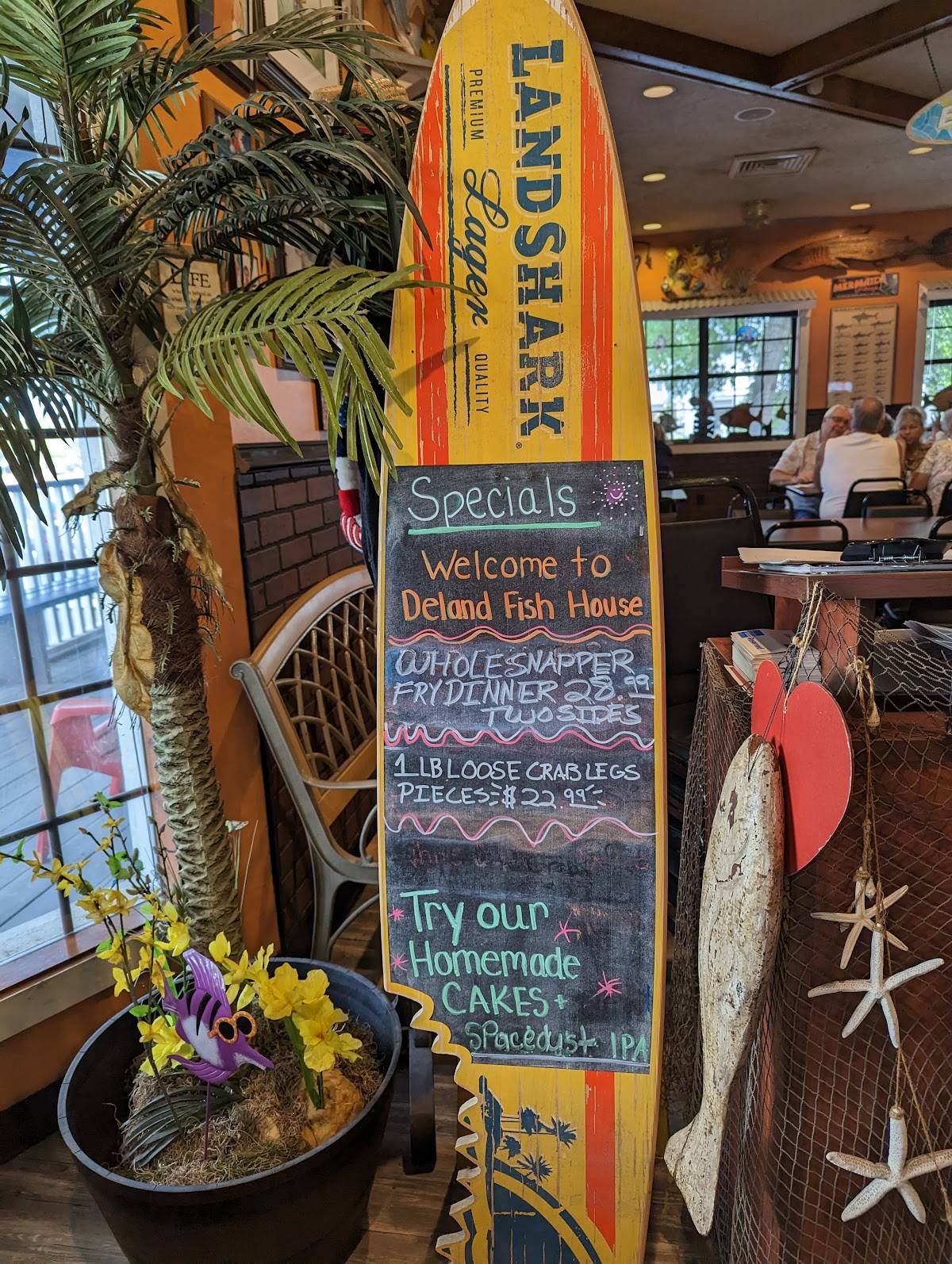 Menu at Deland Fish House restaurant, DeLand, 310 E International