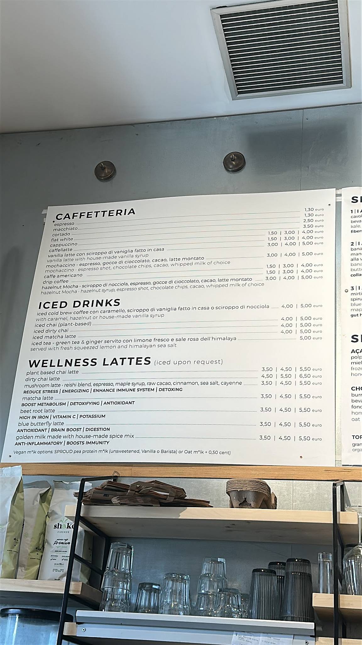 Menu di Shake Café 