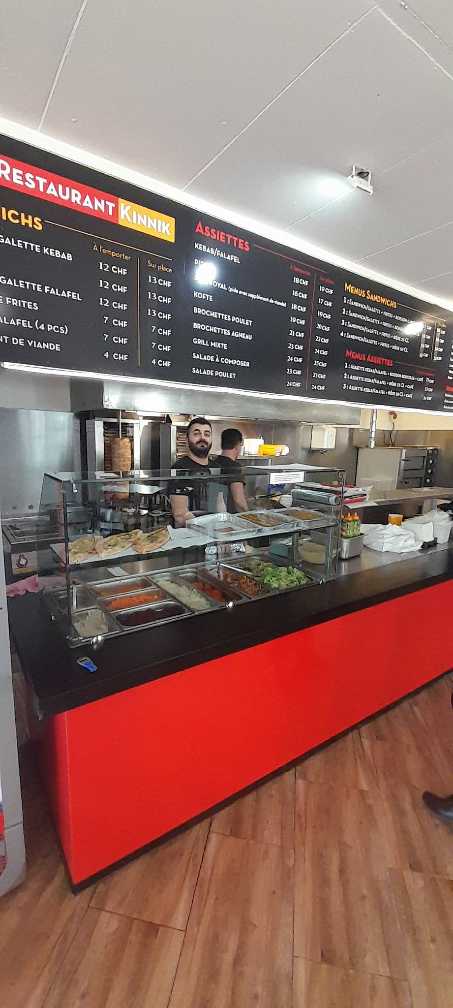 Menu di Kinnik Café Restaurant 