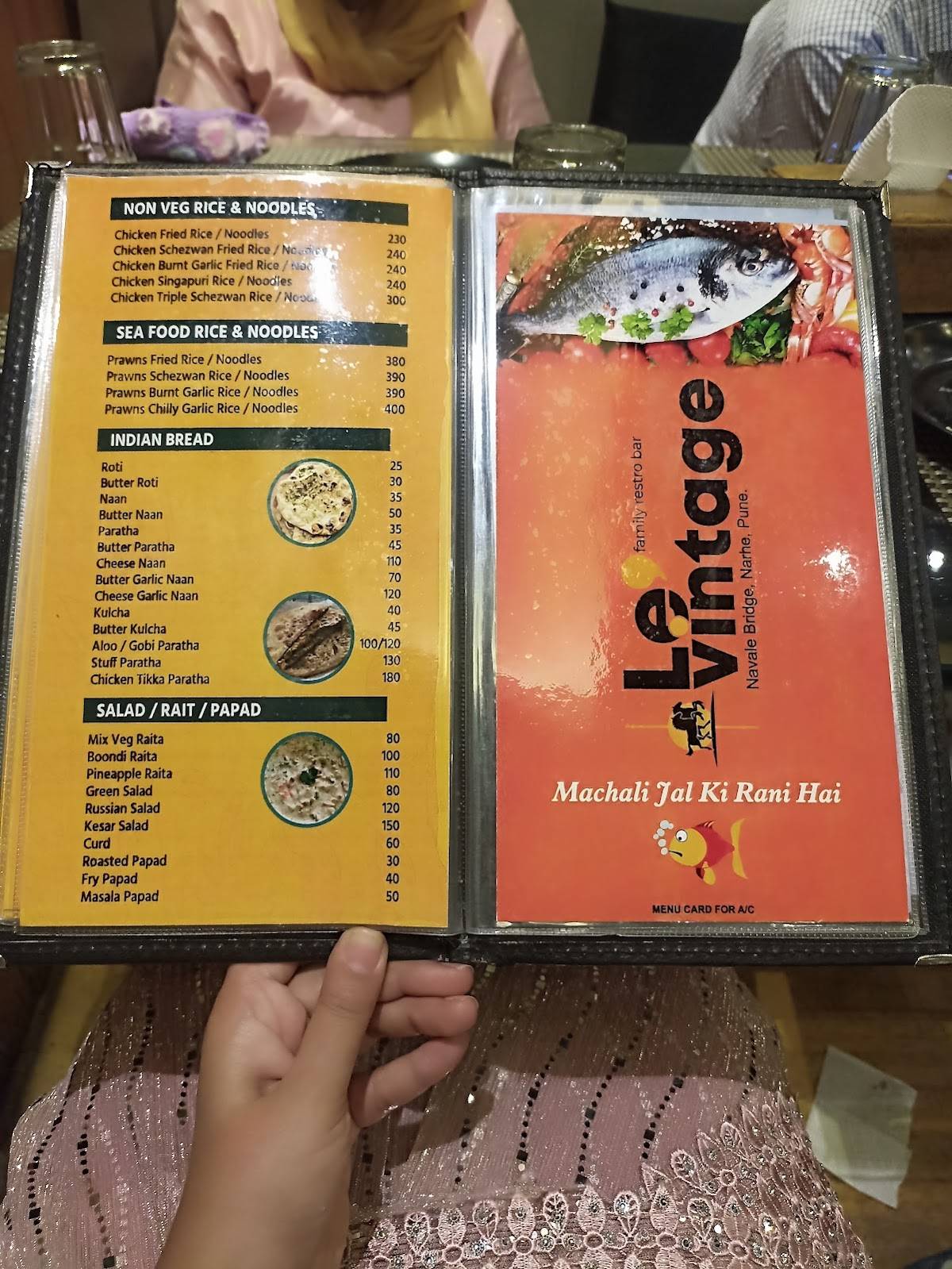 Le Vintage menu