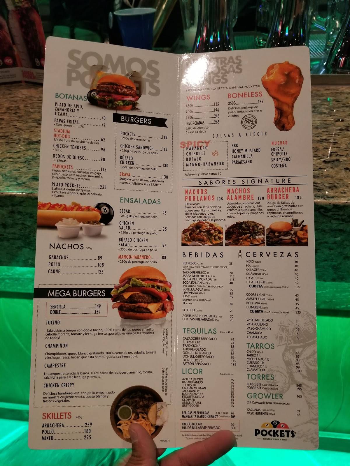 Menu at Pockets Plaza Monarca pub & bar, Tijuana