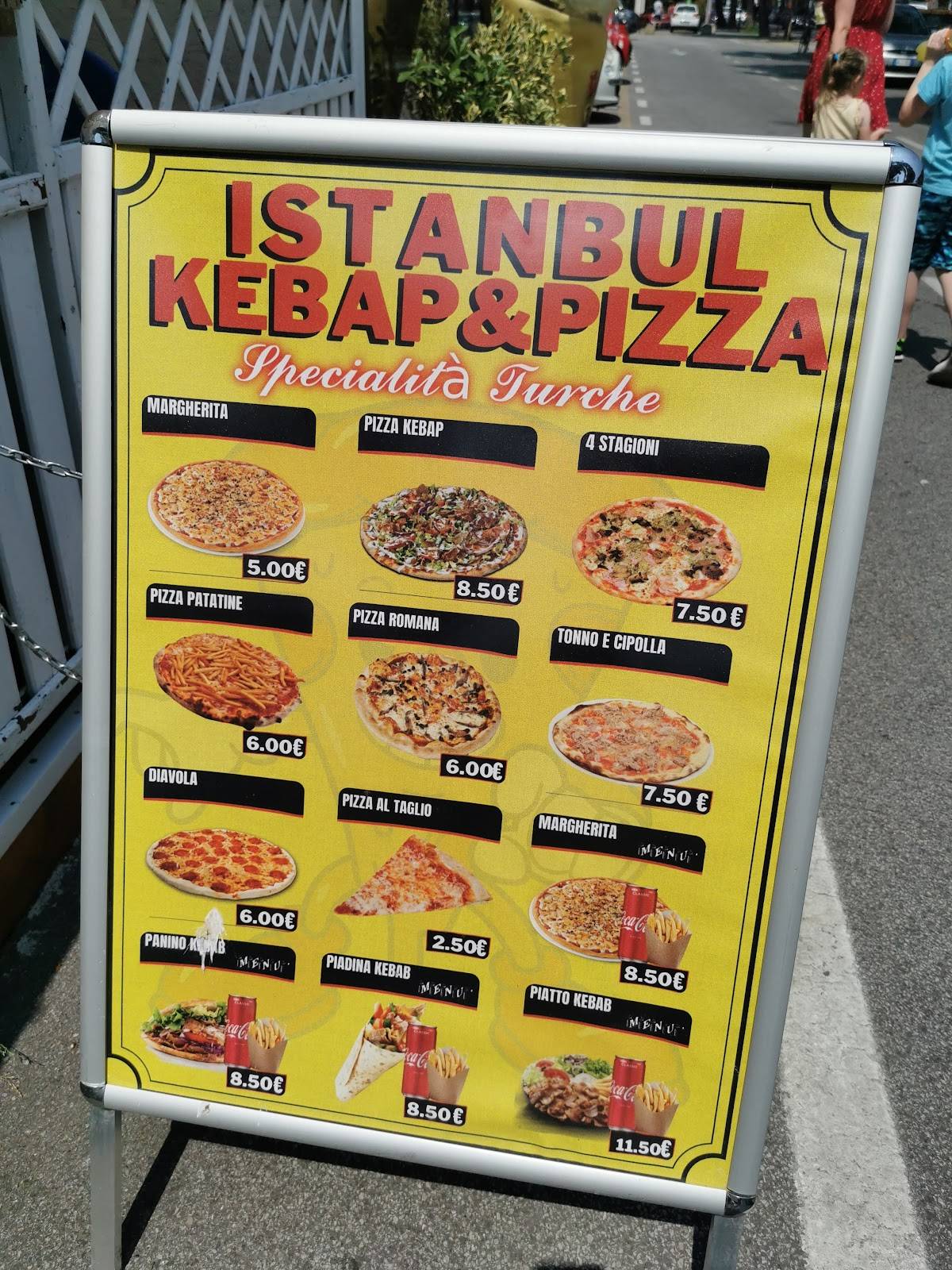 Menu di Istanbul Kebab 
