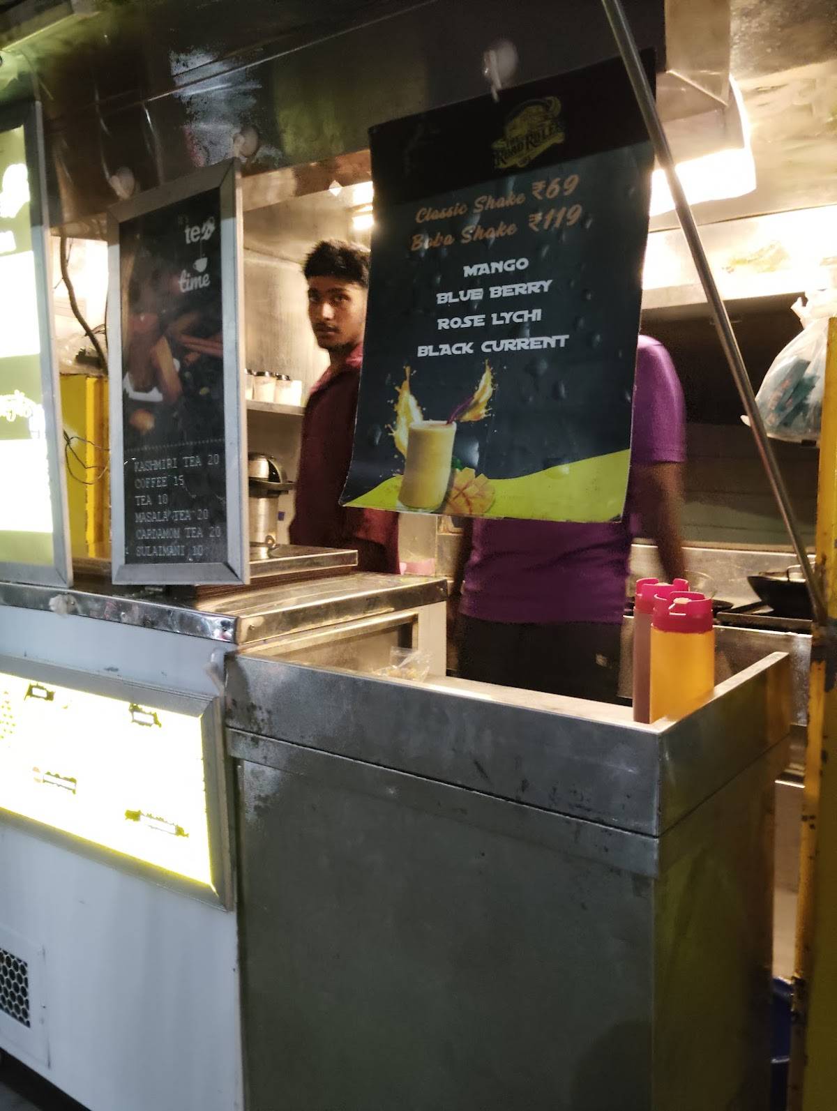 THE ROADROLER KARIYAVATTOM menu
