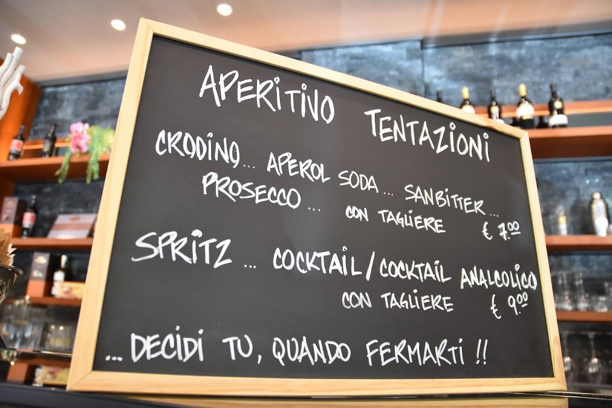 Menu di Tentazioni Bar pasticceria Tavola Calda 