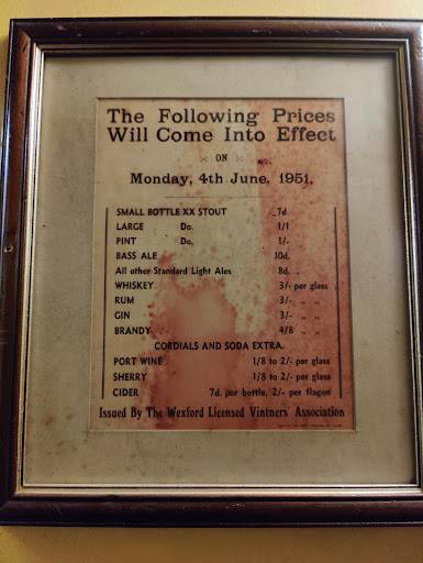 The Moon And Sixpence menu