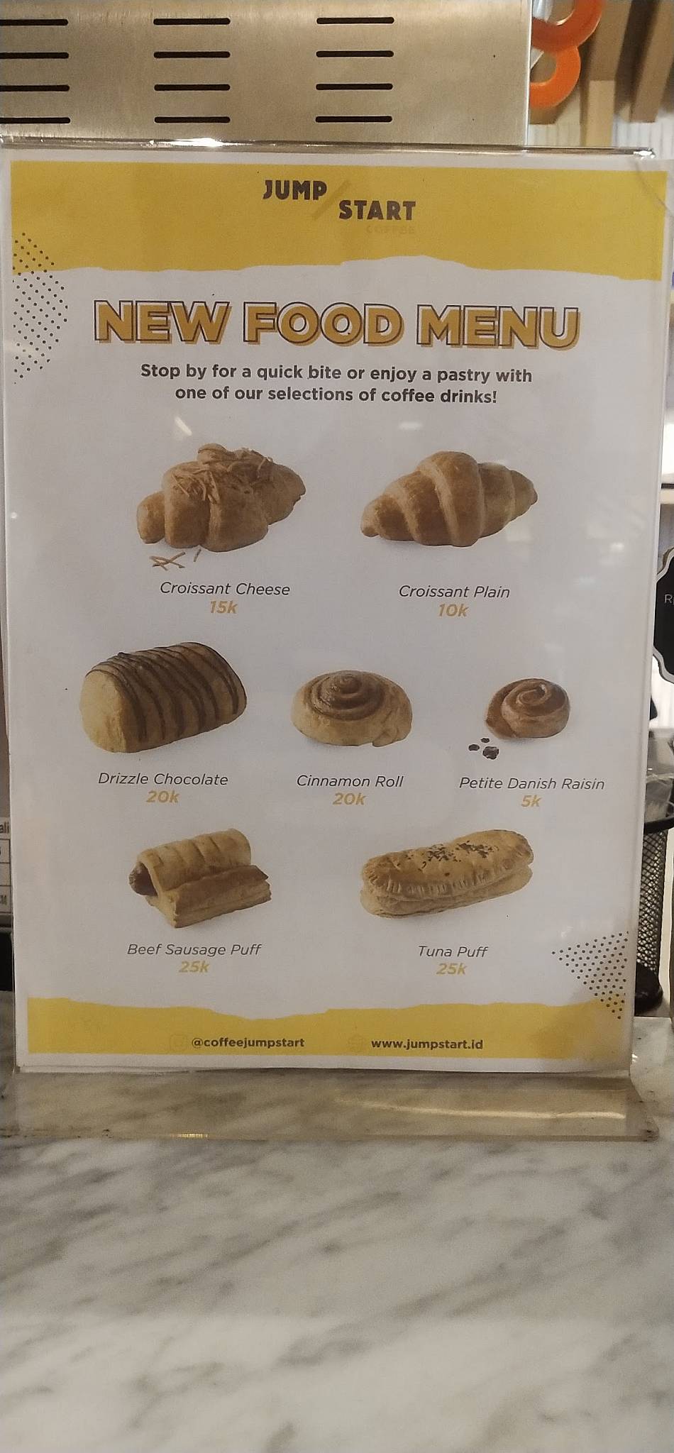 Carta de JumpStart Coffee, GoWork Central Park, West Jakarta