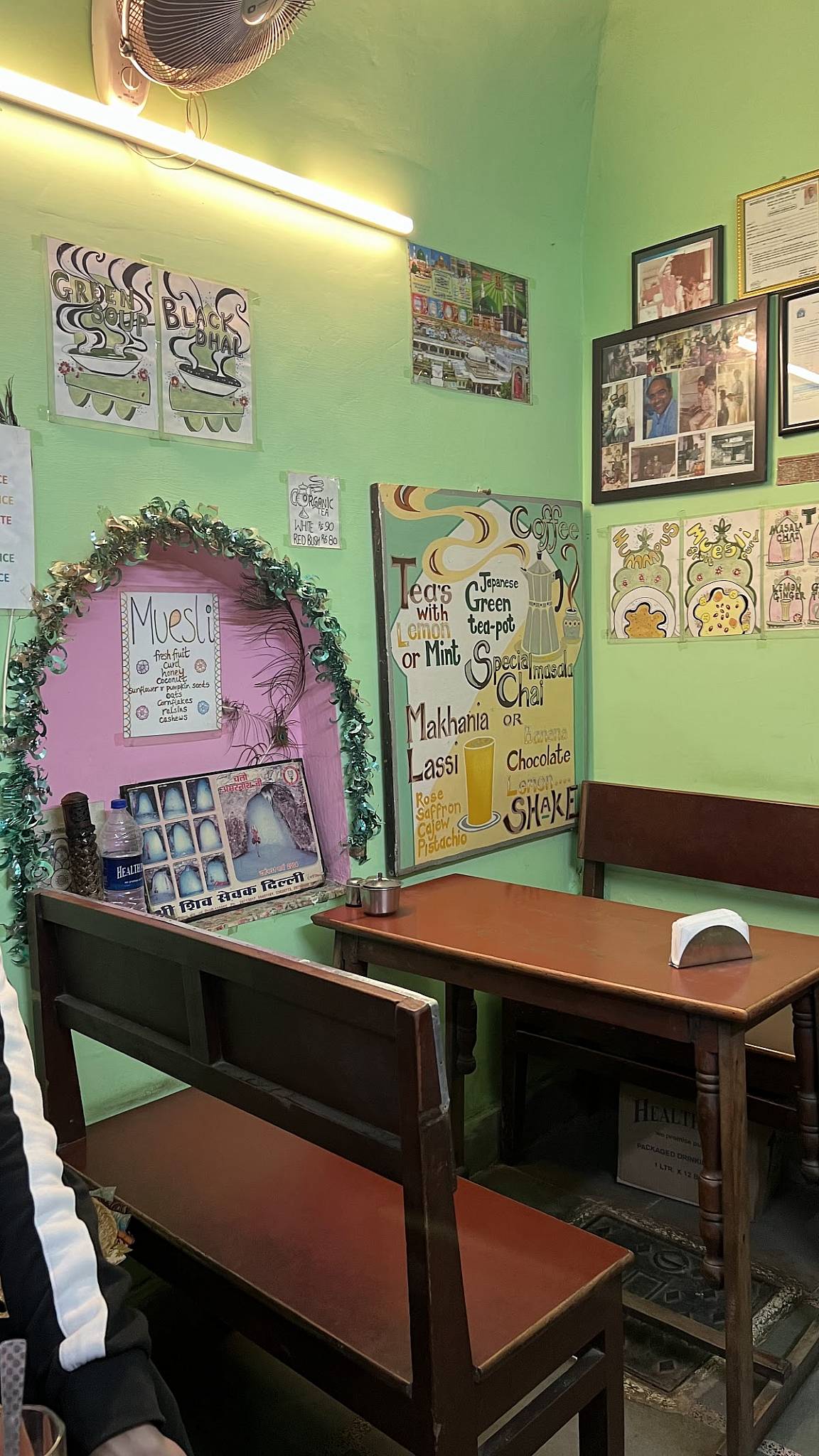 Honey Dew Café & Restaurant menu