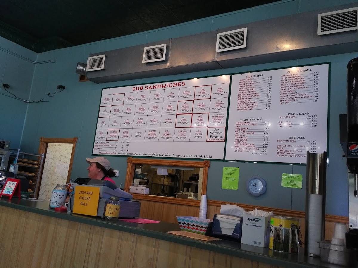 Menu at Downtown Sandwich & Ice Cream restaurant, Menominee