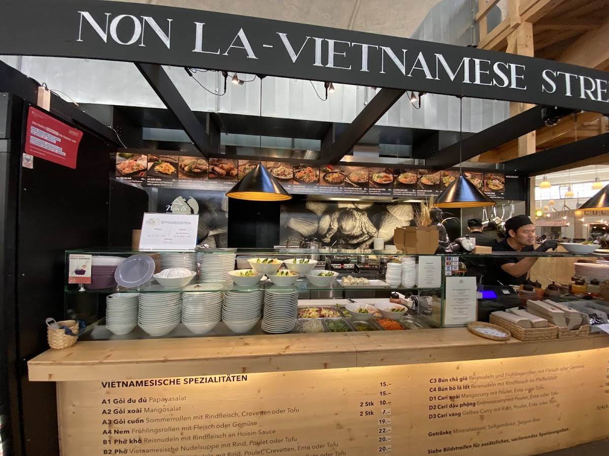 Menu di Nón Lá Vietnamese Streetfood 