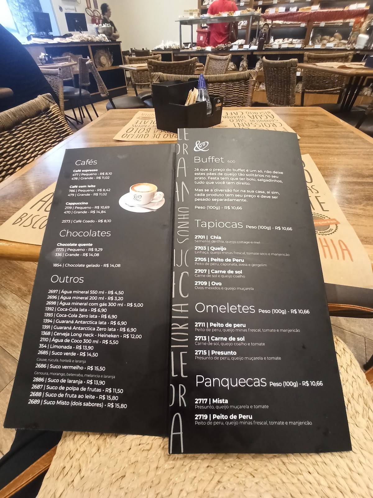 Pão & Companhia. Padaria e Cafeteria cardápio