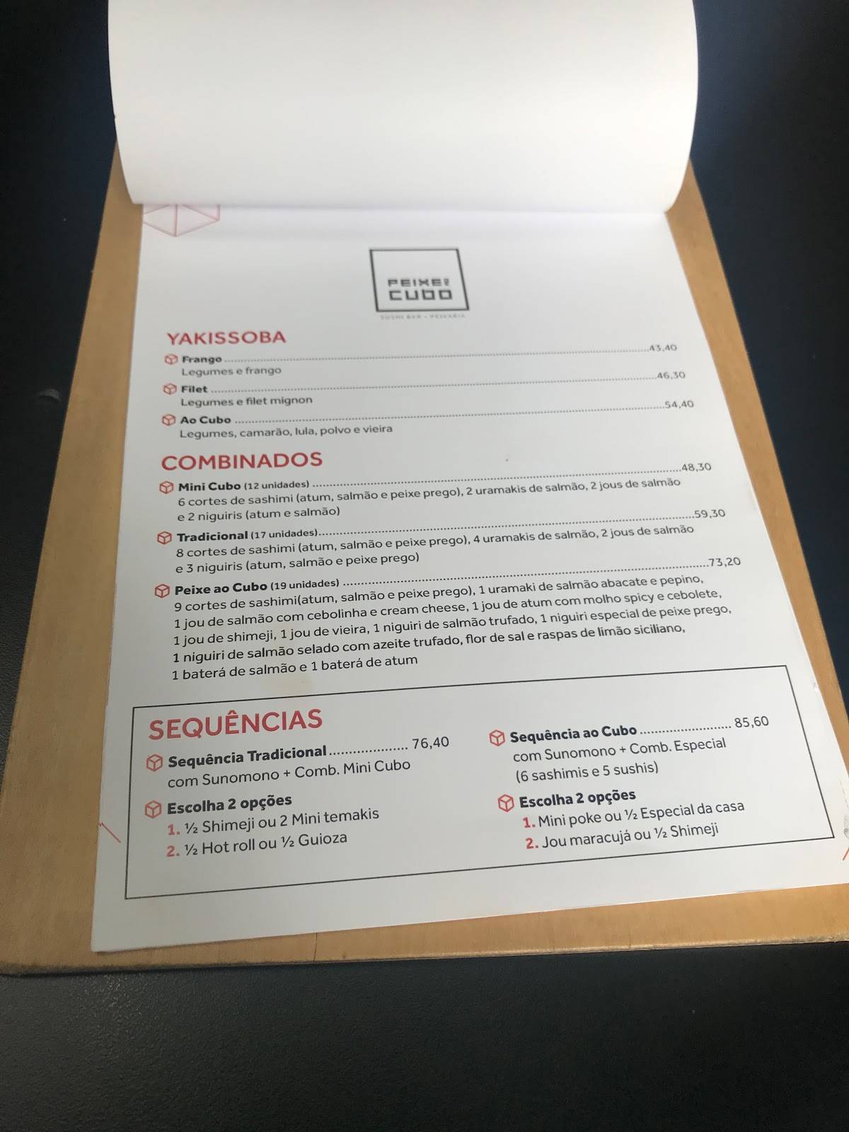 Peixe ao Cubo cardápio