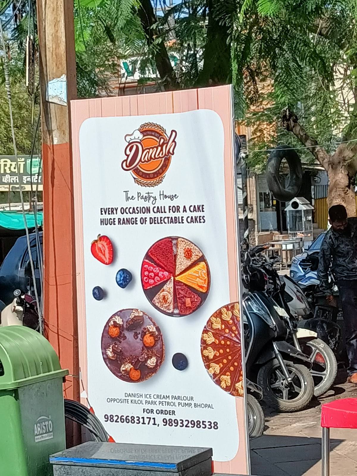 Danish Top 'N Town menu