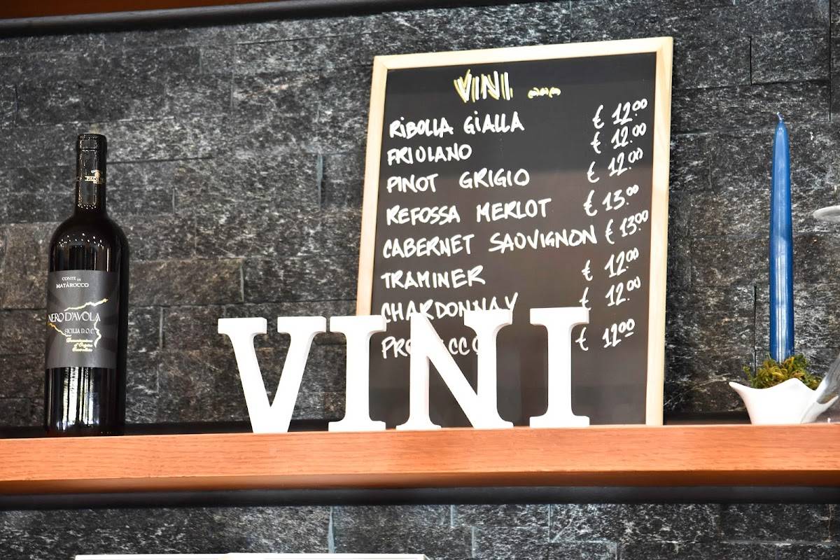 Menu di Tentazioni Bar pasticceria Tavola Calda 