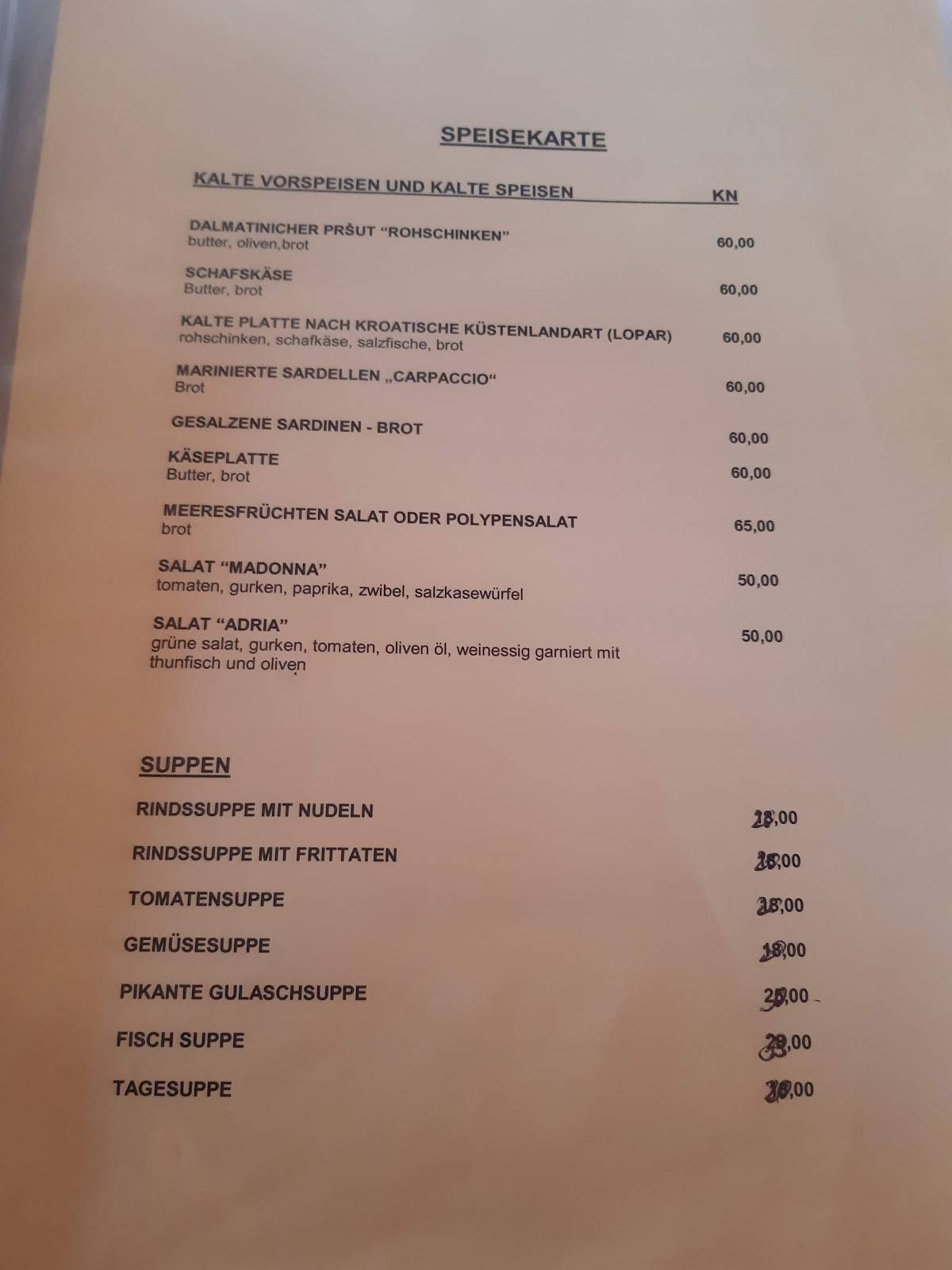 Menu di Restoran 
