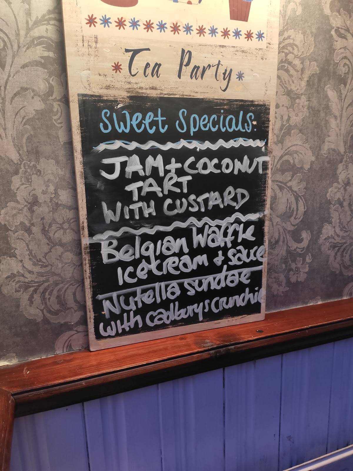 Menu at The Gate Hotel pub & bar, Nether Langwith