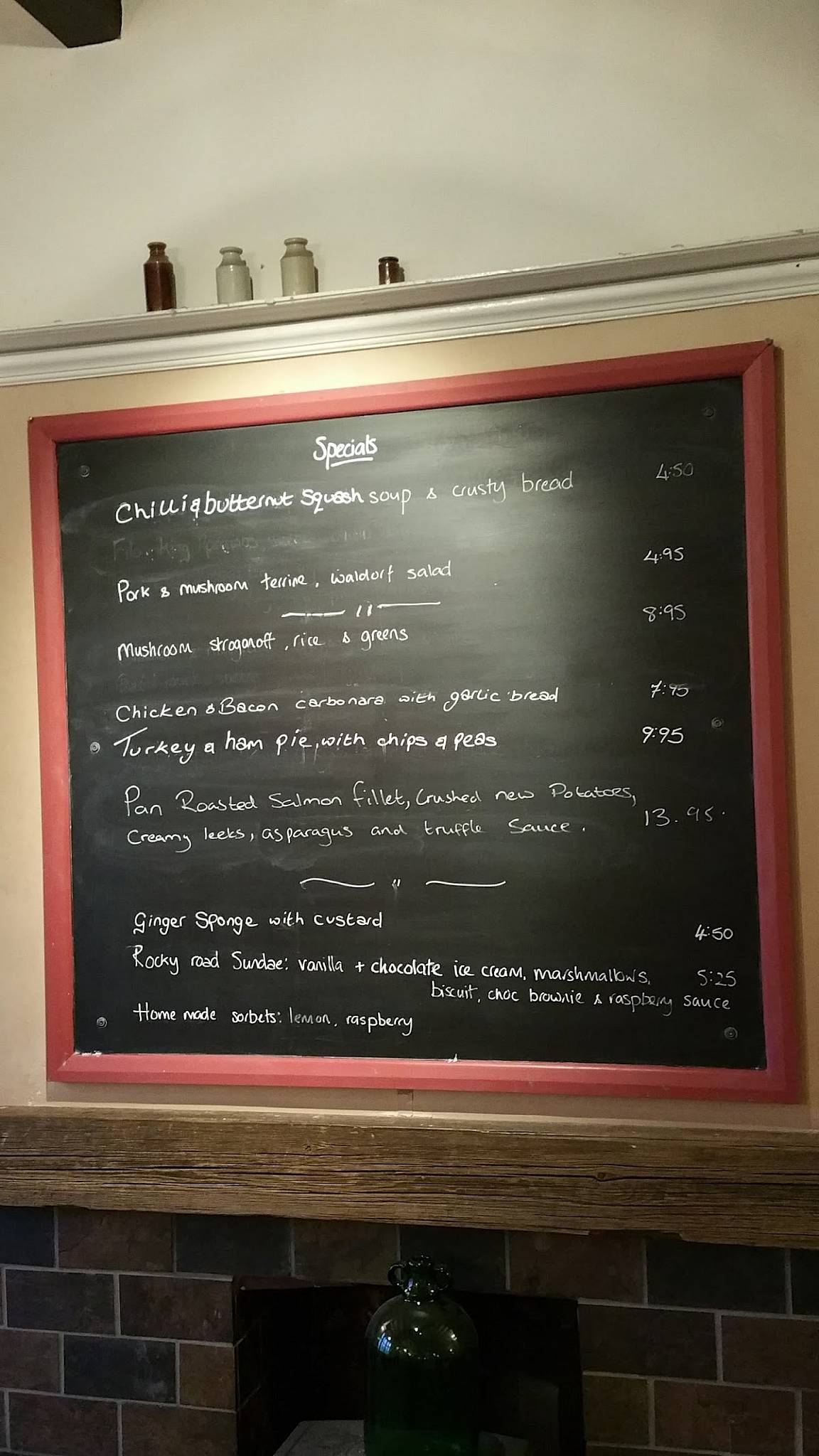 Menu at The Queen Victoria pub & bar, Dersingham, 19 Lynn Rd