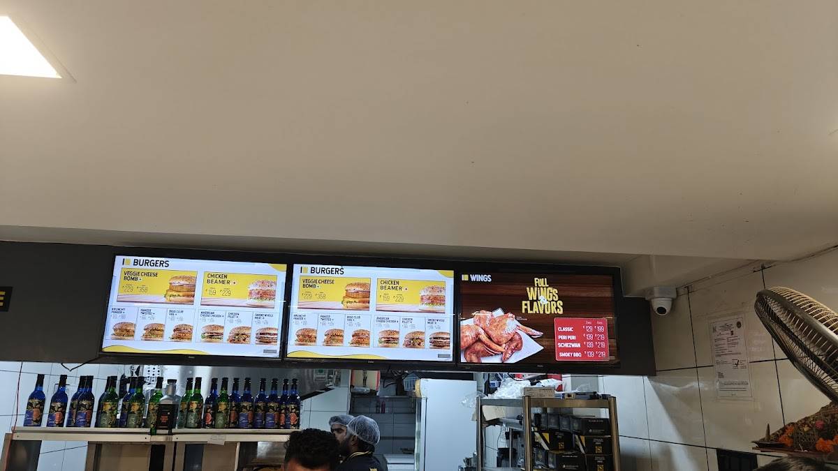 Biggies Burger: Rewa menu