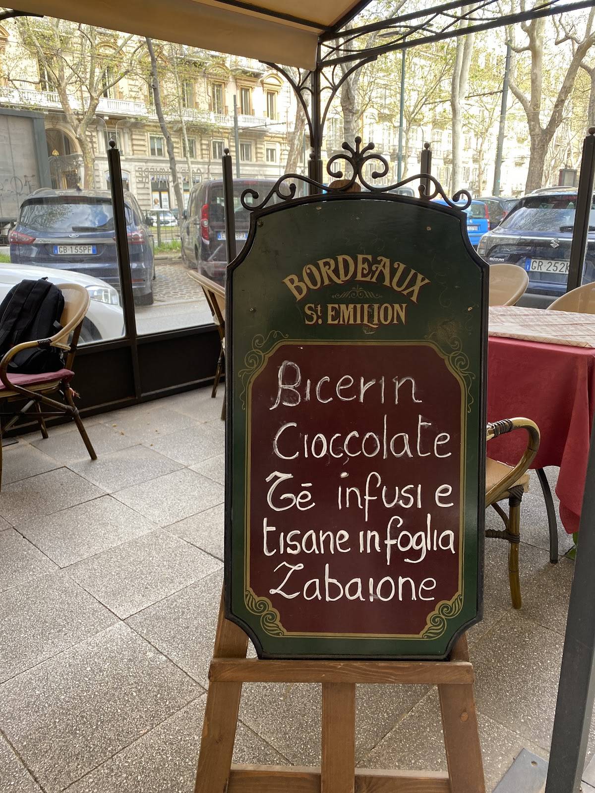 Menu di Café Lumière 