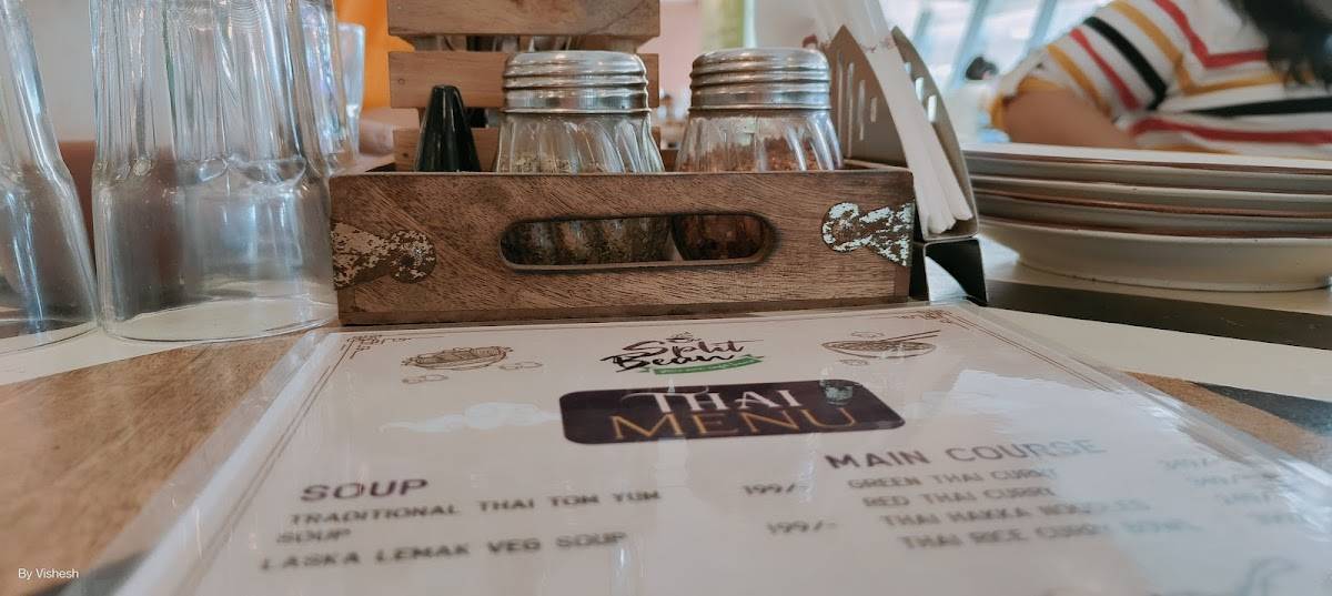 Cafe Split Bean - Pure Veg. Cafe & Restaurant Party Place menu